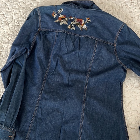 Pendleton embroidered chambray denim shirt - Picture 4 of 6